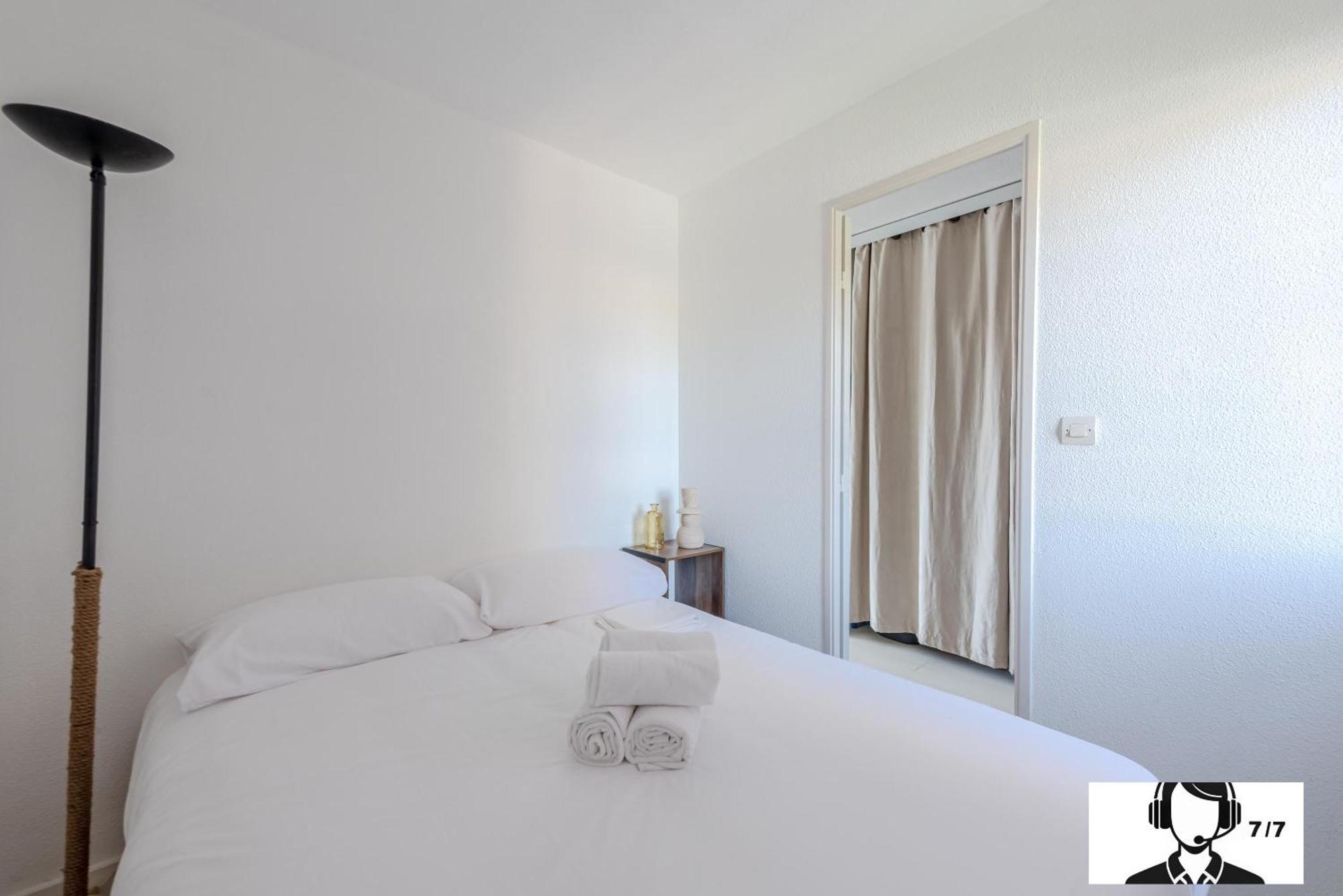 Appartement L'Athlantis - Cosy avec terrasse et parking à Saint-Cyprien  Extérieur photo